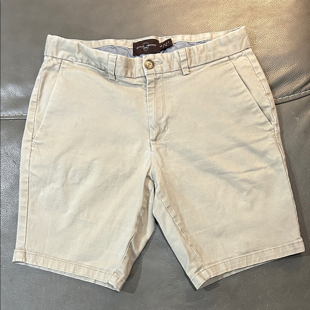 Black Brown Men's Khaki Shorts. Size 30. EUC